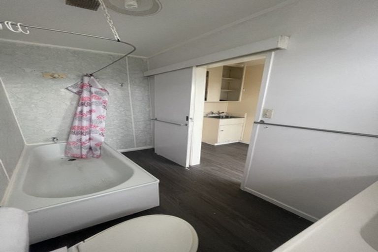 Photo of property in 1/35 Gardner Avenue, New Lynn, Auckland, 0600