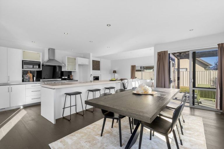Photo of property in 18 Lochnagar Drive, Lake Hayes, Queenstown, 9304