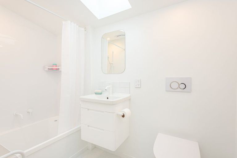 Photo of property in 17 El Patron Lane, Halswell, Christchurch, 8025