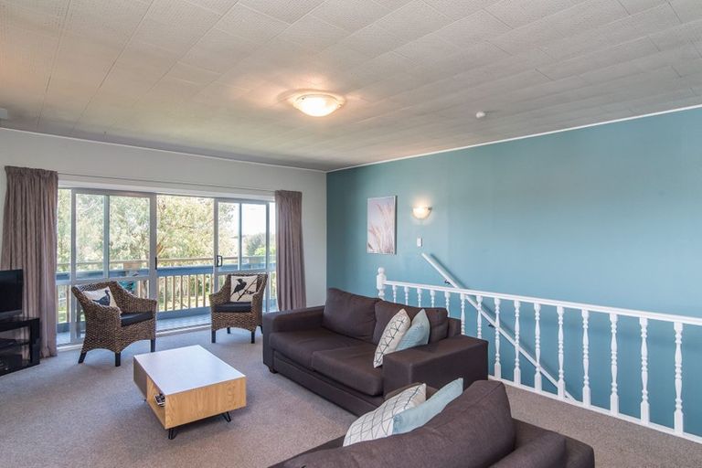 Photo of property in 66 Martin Road, Paraparaumu Beach, Paraparaumu, 5032