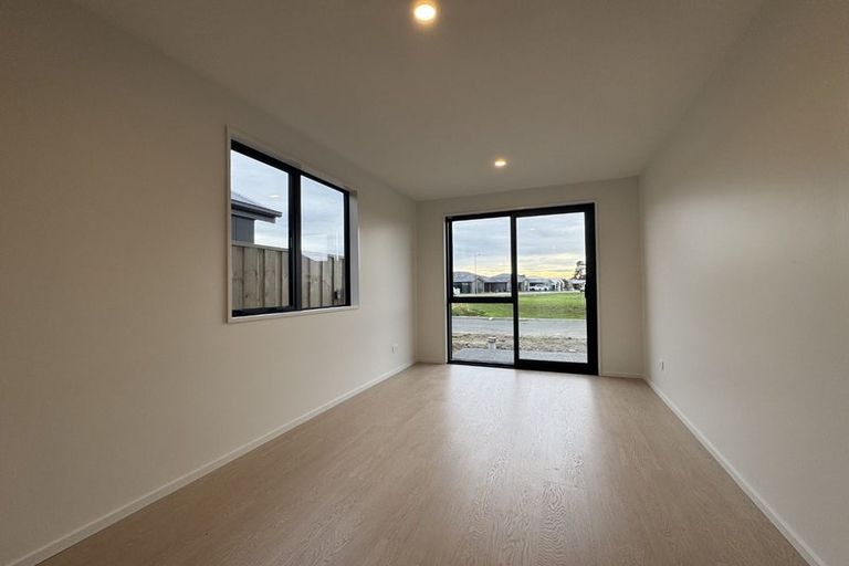 Photo of property in 20c Ruataniwha Avenue, Rangiora, 7400