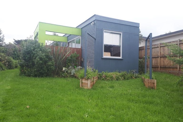 Photo of property in 22 Babbacombe Avenue, Otaki Beach, Otaki, 5512