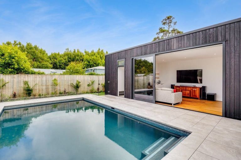 Photo of property in 10 Dorset Street, Westmere, Auckland, 1022