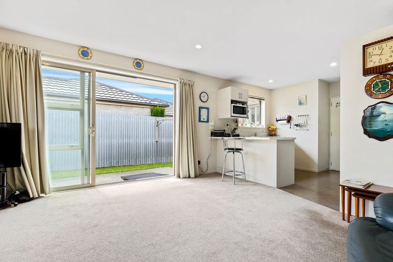 Photo of property in 4/17 Hei Hei Road, Hei Hei, Christchurch, 8042