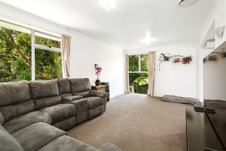 Photo of property in 17 Nassau Avenue, Grenada North, Wellington, 5028