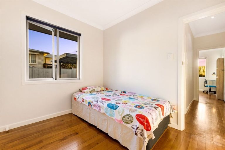 Photo of property in 24b Ribblesdale Road, Henderson, Auckland, 0612