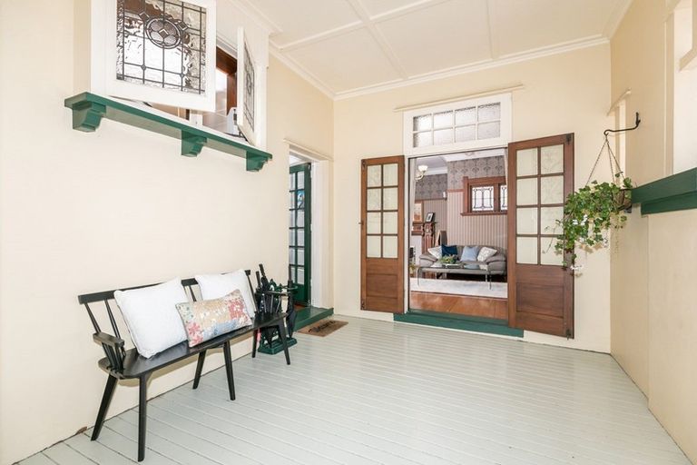 Photo of property in 5 Te Aroha Street, Hamilton East, Hamilton, 3216