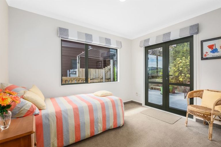 Photo of property in 39 Leeward Drive, Whitby, Porirua, 5024