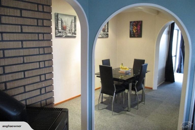 Photo of property in 5 Diamond Street, Carterton, 5713