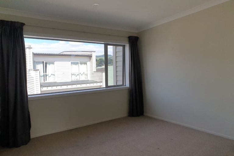 Photo of property in 7/19 Collins Avenue, Tawa, Wellington, 5028