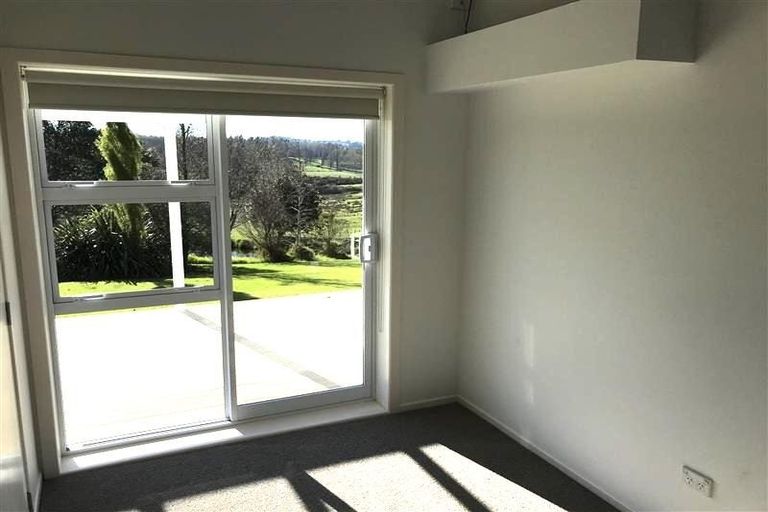 Photo of property in 11 Jeffs Road, Dairy Flat, Albany, 0794