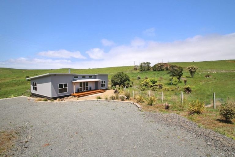 Photo of property in 527 Ruapuke Road, Raglan, 3296