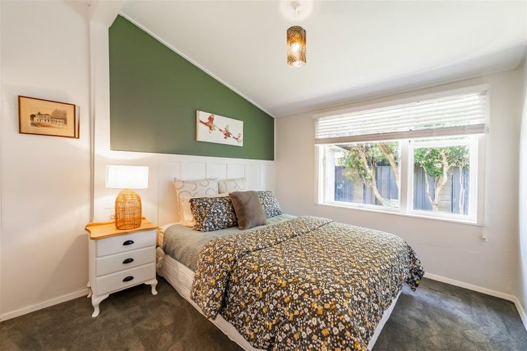 Photo of property in 69 Pine Avenue, Ebdentown, Upper Hutt, 5018