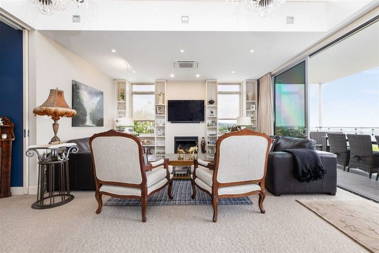 Photo of property in 8a Macmillan Avenue, Cashmere, Christchurch, 8022