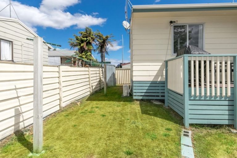 Photo of property in 86a Kahikatea Drive, Melville, Hamilton, 3206