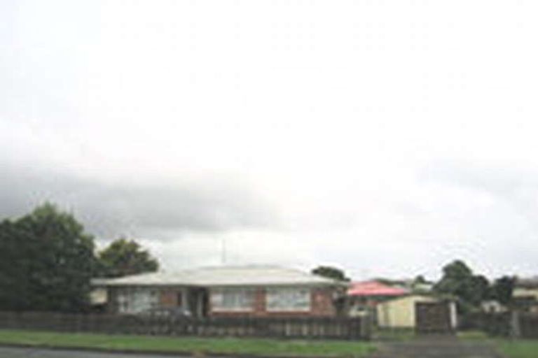 Photo of property in 21 Wellington Street, Pukekohe, 2120