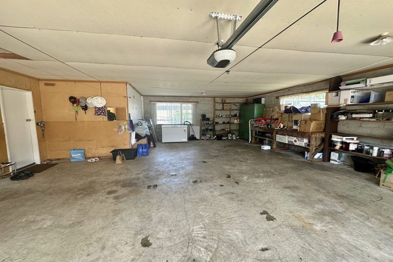 Photo of property in 96 Gladstone Terrace, Gladstone, Invercargill, 9810