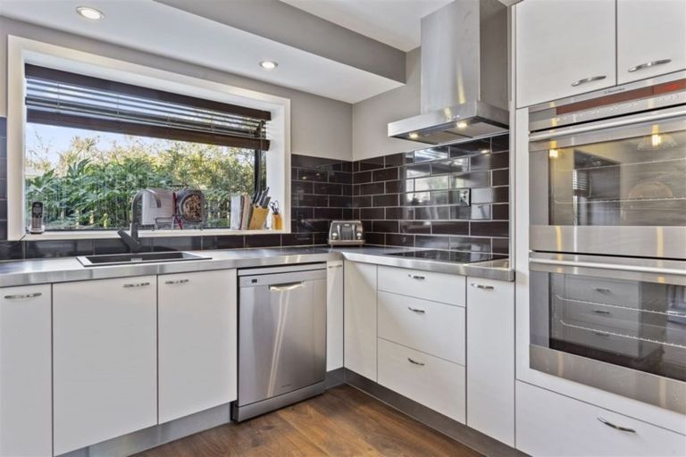 Photo of property in 30 White Street, Rangiora, 7400