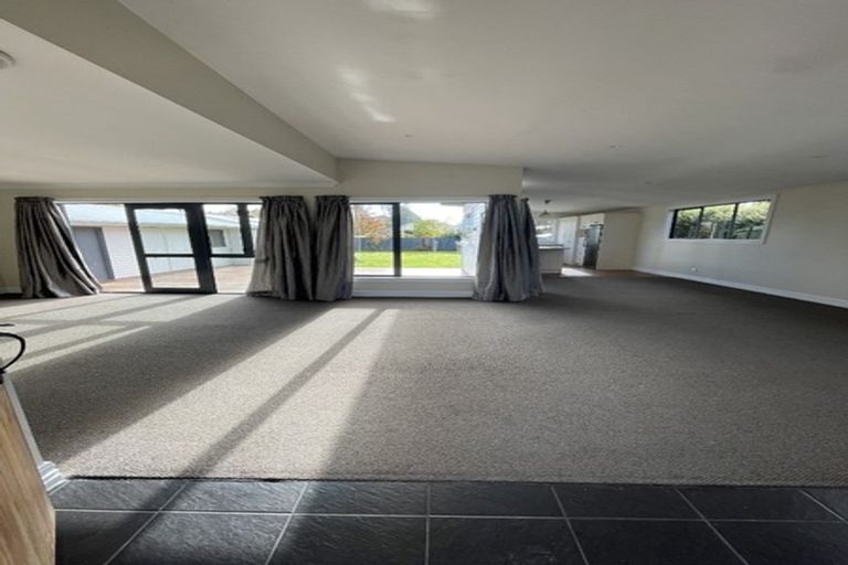 Photo of property in 9 South Terrace Road, Geraldine, 7930