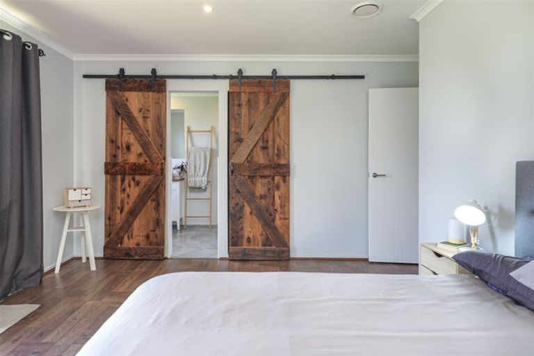 Photo of property in 163 Kimihia Road, Huntly, 3771