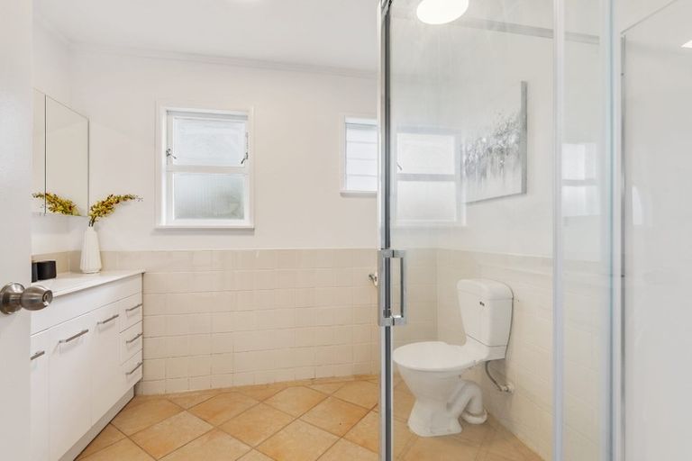 Photo of property in 7 Hobart Crescent, Wattle Downs, Auckland, 2103