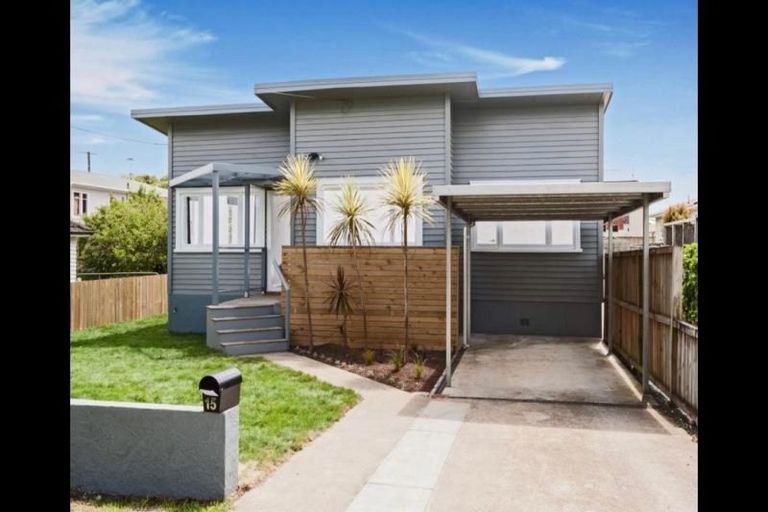 Photo of property in 15 Blair Avenue, Pukekohe, 2120