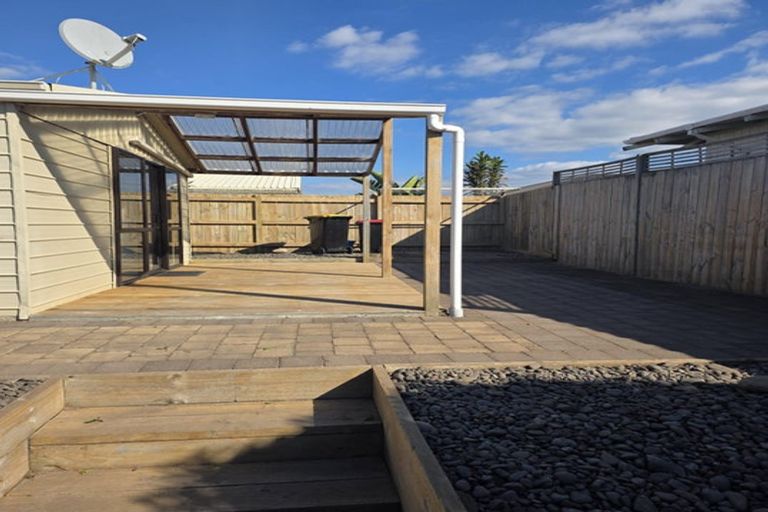 Photo of property in 114b Simpson Road, Papamoa Beach, Papamoa, 3118