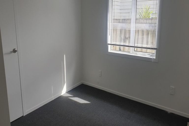 Photo of property in 8 Hill Road, Papatoetoe, Auckland, 2025