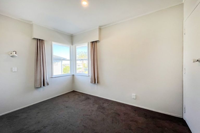 Photo of property in 1/12 Meadway, Sunnyhills, Auckland, 2010