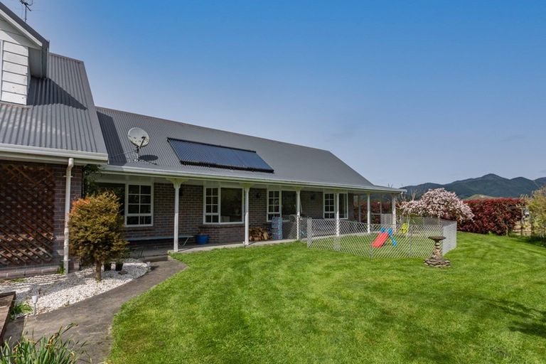 Photo of property in 30 Freeths Road, Koromiko, Blenheim, 7273