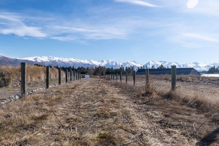 Photo of property in 10 Jocks Terrace, Twizel, 7901