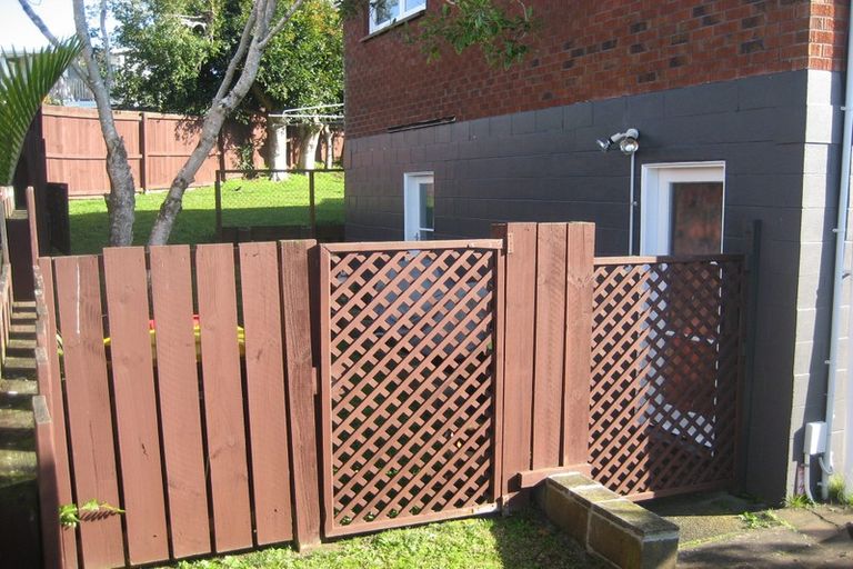 Photo of property in 45 Udys Road, Pakuranga, Auckland, 2010