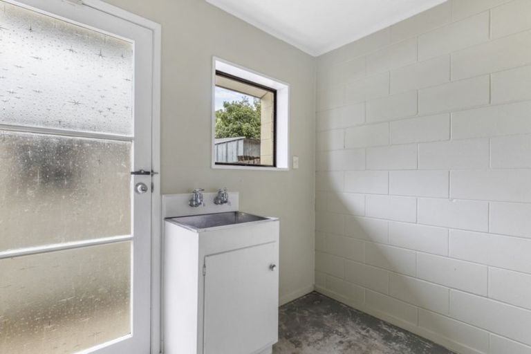 Photo of property in 49a Great South Road, Takanini, 2112