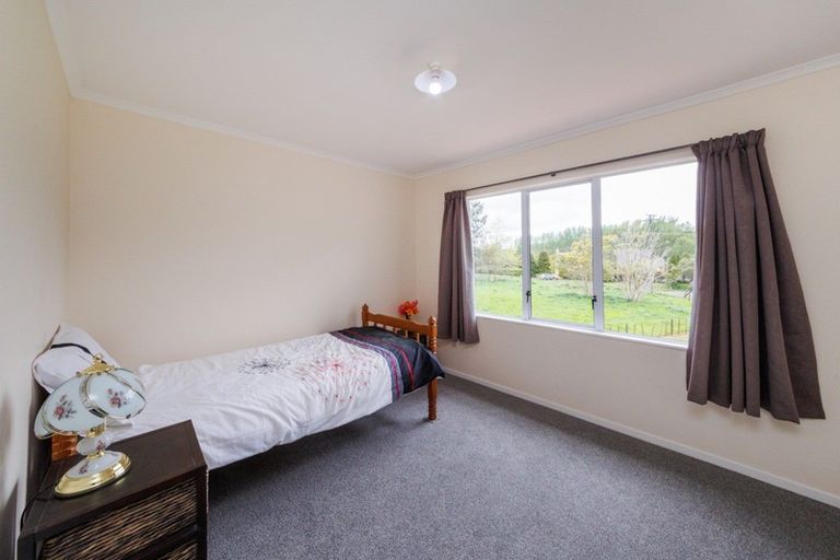 Photo of property in 54 Moonshine Valley Road, Aokautere, 4471