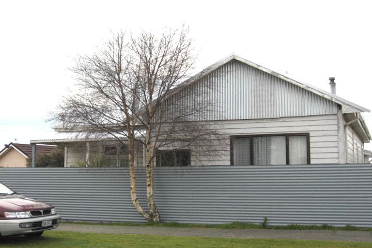 Photo of property in 136 Princes Street, Strathern, Invercargill, 9812