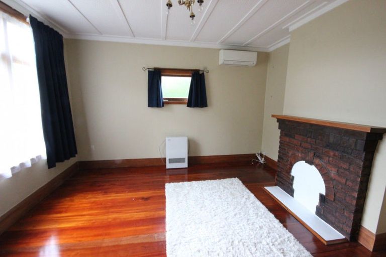 Photo of property in 39 South Street, West End, Palmerston North, 4410