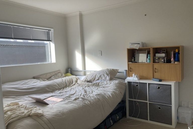 Photo of property in Monvie Apartments, 308/15 Holland Street, Te Aro, Wellington, 6011