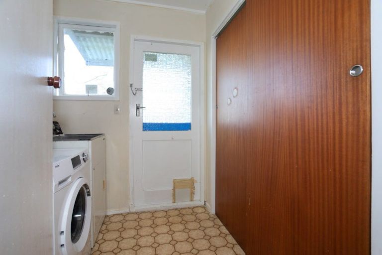 Photo of property in 9 Meads Place, Bulls, 4818