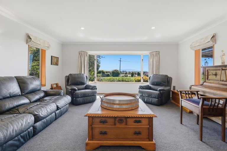 Photo of property in 115 Horndon Street, Darfield, 7510