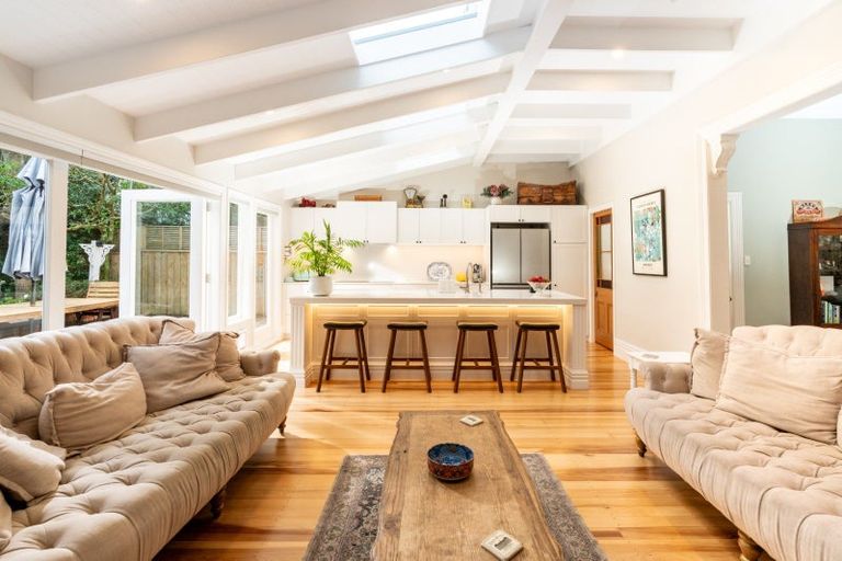 Photo of property in 8 Carrington Street, Mount Cook, Wellington, 6021