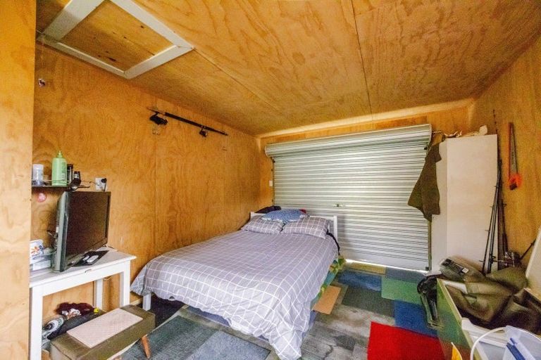 Photo of property in 19 Dundas Street, Porangahau, 4293