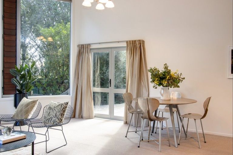 Photo of property in 415a Townshend Street, Saint Leonards, Hastings, 4120