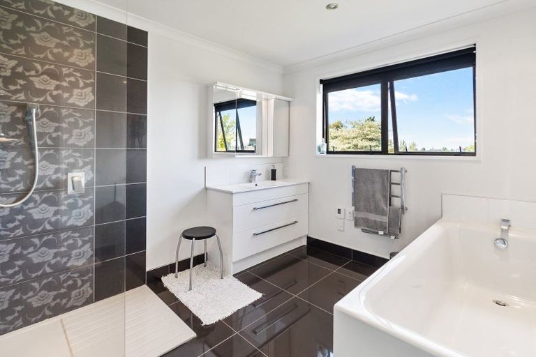 Photo of property in 10 Kyber Street, Pleasant Point, 7903