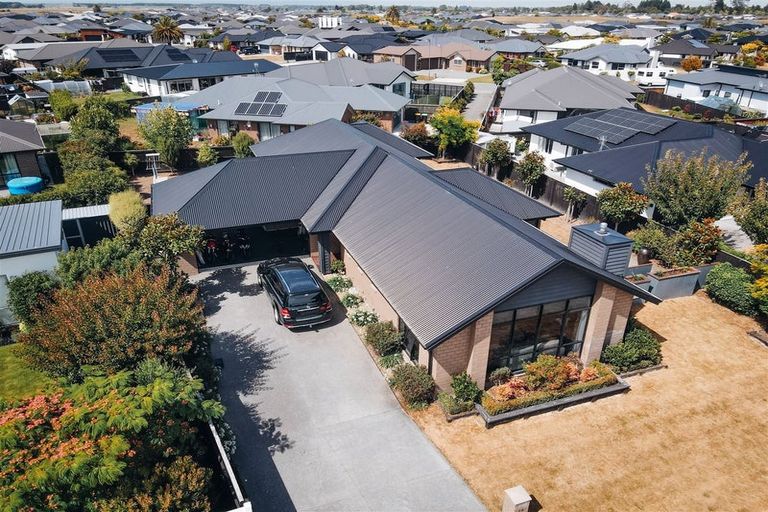 Photo of property in 72 Beachvale Drive, Kaiapoi, 7630