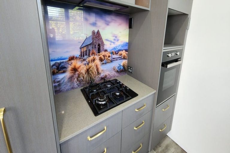 Photo of property in 37 Reid Avenue, Hawera, 4610