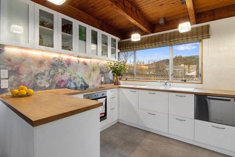 Photo of property in 2 Helena Way, The Wood, Nelson, 7010