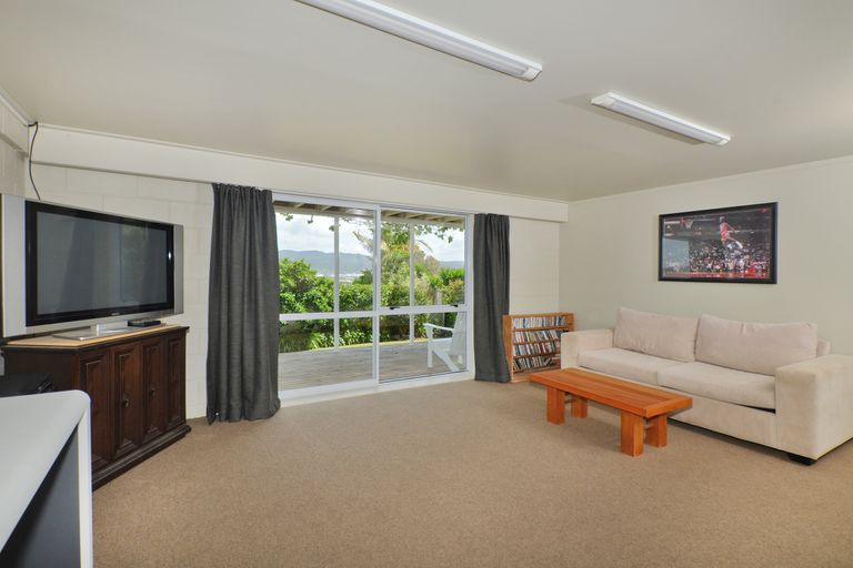 Photo of property in 90 Mackesy Road, Parahaki, Whangarei, 0112