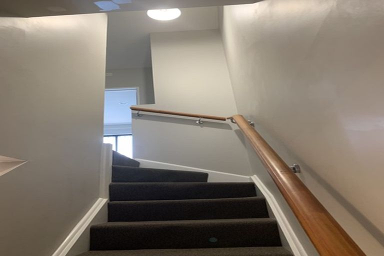 Photo of property in 329a Onehunga Mall, Onehunga, Auckland, 1061