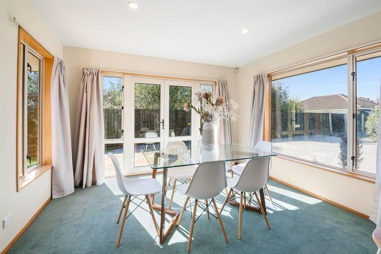 Photo of property in 32a Sawyers Arms Road, Northcote, Christchurch, 8052