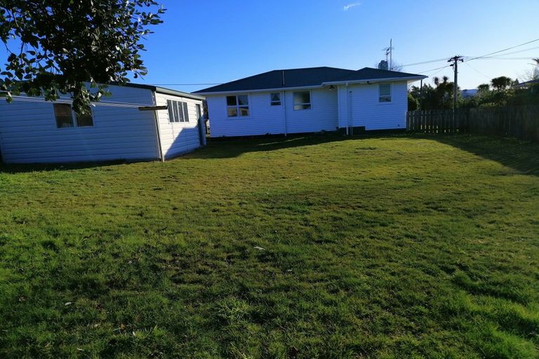 Photo of property in 19 Kahu Street, Utuhina, Rotorua, 3015